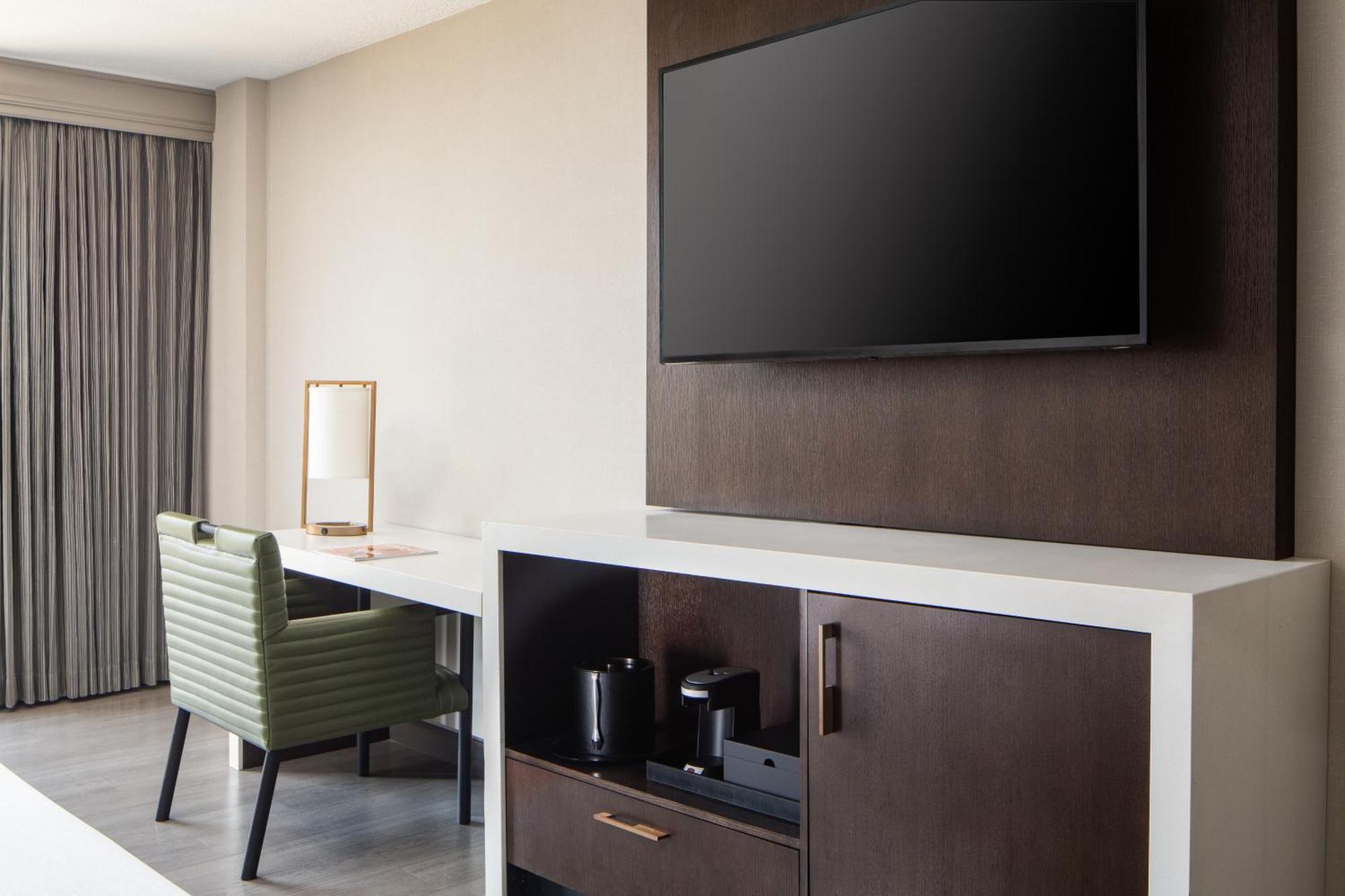 Quarto com Cama King-size